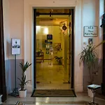 לינה וארוחת בוקר Palazzo Ruffo Di Bagnara