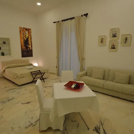 Palazzo Ruffo Di Bagnara Bed & Breakfast Naples