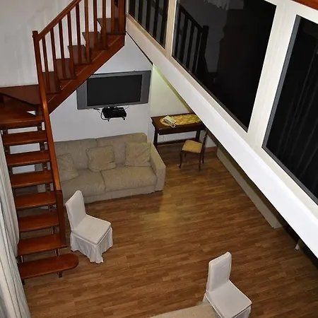 Palazzo Ruffo Di Bagnara Bed and breakfast Nápoles