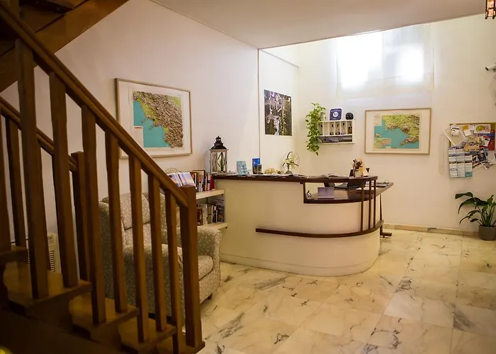 Palazzo Ruffo Di Bagnara Alojamento de Acomodação e Pequeno-almoço 2*