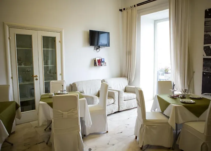 Palazzo Ruffo Di Bagnara 2*