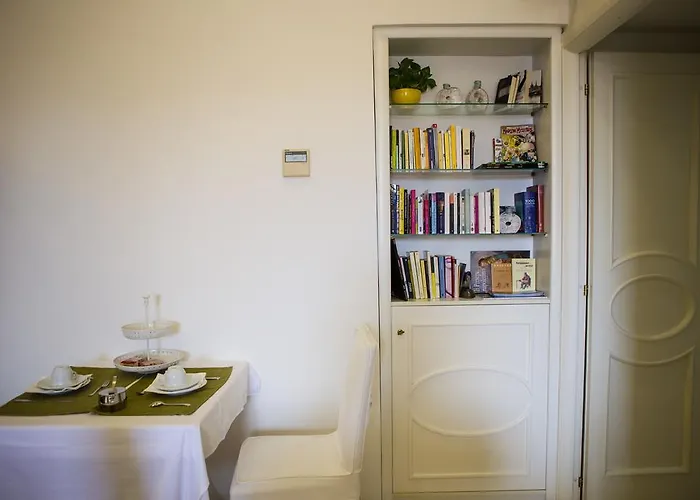 Alojamento de Acomodação e Pequeno-almoço Palazzo Ruffo Di Bagnara