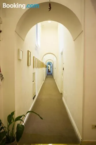 Palazzo Ruffo Di Bagnara Alojamento de Acomodação e Pequeno-almoço 2*