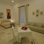 Palazzo Ruffo Di Bagnara Bed & Breakfast Napels