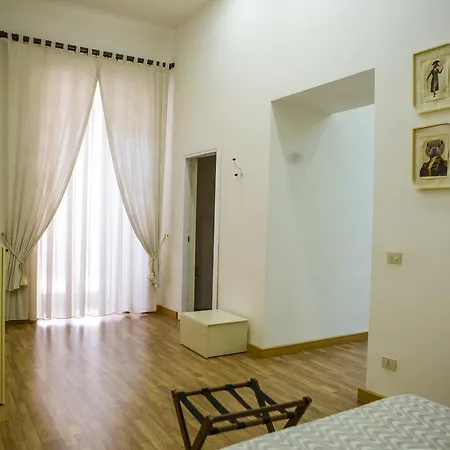 Bed & Breakfast Palazzo Ruffo Di Bagnara Neapel