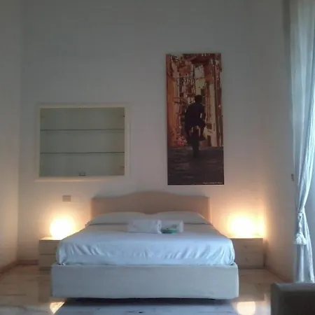 Bed & Breakfast Palazzo Ruffo Di Bagnara Neapel