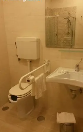 Palazzo Ruffo Di Bagnara 2*